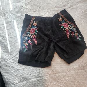 Johnny Was Black Floral Embroidered Shorts